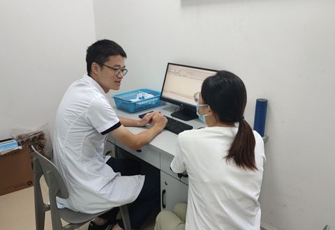 自貢四院開特色藥學門診，精準服務解決市民用藥難題